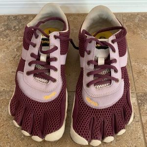 Vibram Five Finger Shoes!